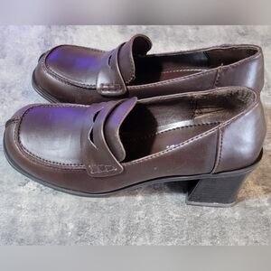 NWT Classified Loafer with Chunky Heel Size 7